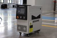 Machine de nettoyage laser portative à haute efficacité, nouveau design, machine de détartrage et de dégraissage laser