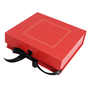 Cajas de Regalo Reutilizables de Lujo con Diseño Personalizado, Cierre Magnético Rojo y Listón, Estilo Brasileño - Product Image 2