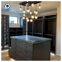 Armario de Lujo Personalizado con Isla, Moderno Sistema de Almacenamiento de Madera para Dormitorio, Muebles de Guardarropa