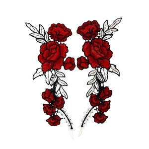 Parche Bordado Personalizado con <span class=keywords><strong>Flores</strong></span> <span class=keywords><strong>de</strong></span> Encaje y Rosas, Aplique Bordado para Coser <span class=keywords><strong>en</strong></span> Zapatos, <span class=keywords><strong>Tela</strong></span>, Manualidades - Product Image 1