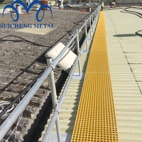 38x38x25mm Sarı Fiberglas Izgara Kaymaz UV Dayanımlı FRP Döşeme ve Çatı Geçiş Yolu Izgarası Metal Çerçeve 3D Modelleme Hizmeti