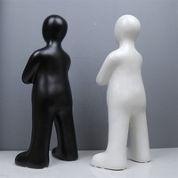 OEM Figurine d'homme créative, accessoire de décoration de luxe pour la maison, statue de table, cadeau pour salon