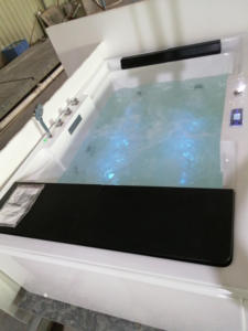 Design élégant de luxe baignoire à remous <span class=keywords><strong>en</strong></span> acrylique yacuzzi bains à remous de massage pour 2 personnes baignoire autoportante buse de surf <span class=keywords><strong>toefl</strong></span> po - Product Image 5