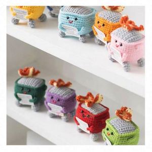 Juguetes de Dinosaurio de Ganchillo de la Fábrica Toysrunner, Lindos Juguetes de Animales Hechos a Mano en Color Rosa para Niños, con Ojos de Seguridad Certificados - Product Image 3