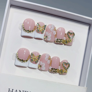 Lot <span class=keywords><strong>de</strong></span> 10 faux ongles carrés et ronds faits à la main, avec nœuds, cœurs et perles, style français blanc et or, pour un look volumineux - Product Image 3