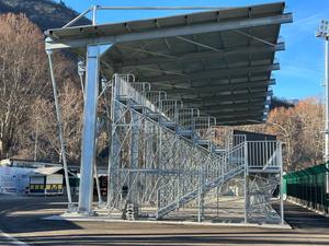 Techo metálico personalizable con toldo de acero galvanizado en caliente marca CETA para entretenimiento deportivo hecho en Italia - Product Image 3