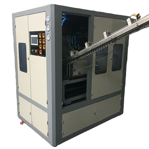 Machine de soufflage de préformes de bouteilles semi-automatique en plastique PET, composants Mitsubishi PLC SMC, faible bruit, écologique, haute productivité - Product Image 1