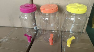 Bouteille d'eau réutilisable écologique personnalisée avec <span class=keywords><strong>robinet</strong></span> Distributeur de boissons en plastique moulé par injection pour une utilisation en extérieur - Product Image 2