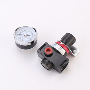วาล์วลดแรงดันลม Br2000 ขนาดพอร์ต 1/4 นิ้ว พร้อมเกจวัดสำหรับระบบลม - Product Image 1