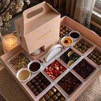 Boîtes personnalisées pour service traiteur de gâteaux, desserts, pâtisseries, café et gâteaux de petit-déjeuner à emporter