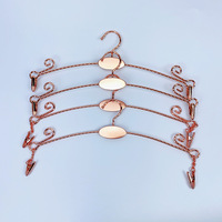 Cintre en métal personnalisé avec logo, antidérapant, pour sous-vêtements, vêtements, pantalons, avec deux pinces, design flexible, organisateur de rangement pour armoire