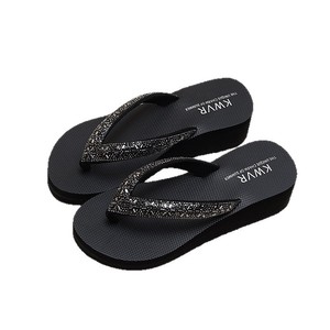 Factory direct sale of fashionable women's shoes with trendy platform heels, outdoor thick-soled casual <b>flip</b>-<b>flops</b> for summer. - Product Image 5