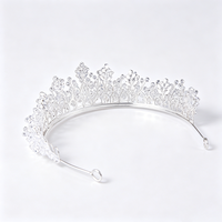 Diadème fantaisie en argent avec fleurs de cerisier et zircone cubique pour mariée, mariage printanier, bal de promo, ou comme accessoire de tête pour douche nuptiale