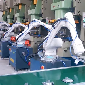 Robot Dán Tem Xử Lý Vật Liệu Tải Trọng 10KG Tay Robot Bốc Dỡ Để Tự Động Dập