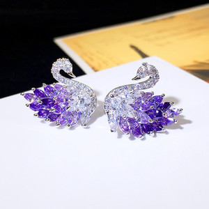 Alla moda viola platino zirconi cigni argento orecchini con ago Micro intarsio gioielli su nuovo materiale ottone - Product Image 3