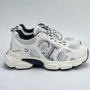 Zapatillas Deportivas Casuales de Moda de Lujo con Punta Cuadrada para Hombre y Mujer, Cuero Genuino y Forro de Algodón con Cierre de Cordones para Caminar - Product Image 1
