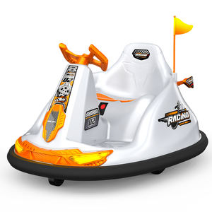 سيارات أطفال كلاسيكية تعمل بالبطارية للأعمار من 2-7 سنوات، سيارة كهربائية خارجية مع جهاز تحكم عن بعد - Product Image 1