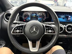 <span class=keywords><strong>Mercedes</strong></span> Benz GLB180 1.3T Turbo <span class=keywords><strong>Gasolina</strong></span> SUV 2021 de <span class=keywords><strong>Segunda</strong></span> <span class=keywords><strong>Mano</strong></span>, Superventas, Volante a la Izquierda, Buen Estado, Automático, Cuero, R19 - Product Image 5