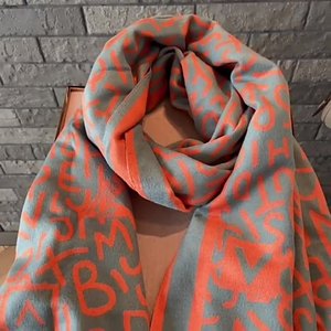 Bufanda de lana de doble cara versátil de estilo coreano de Otoño e Invierno para <span class=keywords><strong>mujer</strong></span> con letras, chal de doble propósito y calentador de <span class=keywords><strong>cuello</strong></span> - Product Image 6