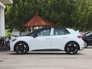Listo para Enviar, Nuevo VW ID.3 2026 Versión Smart, 450km, Volante a la Izquierda, Vehículo Eléctrico, <span class=keywords><strong>Precio</strong></span> Económico, <span class=keywords><strong>Volkswagen</strong></span> <span class=keywords><strong>ID3</strong></span> para Venta Global - Product Image 4