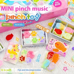 Mini Colgante Creativo de Garra de Gato DIY, Juguetes Pequeños Hechos a Mano de Ciencia e Ingeniería, Unisex 7-9 Años, Set de Material Plástico para Jugar con Comida - Product Image 1