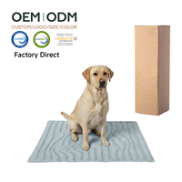 Tapis d'intérieur pour animaux de compagnie à prix d'usine, conception intégrée stable et coussin pour animaux de compagnie facile à nettoyer OEM