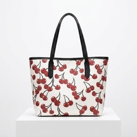 Dames luxe handtas Zoete fruitkersenhandtas Grote capaciteit draagtas Damesmode Klassieke schoudertas Damesmodetas