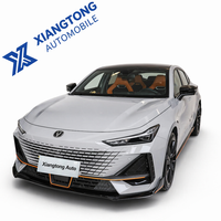 Nouvelle berline sportive Changan UNI-V 1.5T Turbo 500BAR 2025, automatique, Euro VI, pneus R19, essence, conduite à gauche, toit ouvrant panoramique
