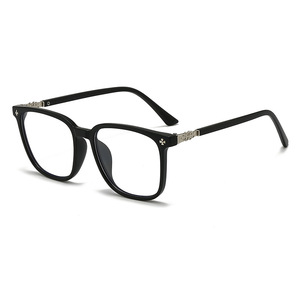 Nuevas <span class=keywords><strong>Gafas</strong></span> de Sol <span class=keywords><strong>Cuadradas</strong></span> para <span class=keywords><strong>Mujer</strong></span> con Protección Anti-Luz Azul, Efecto Adelgazante, Lentes Planas que Cambian de Color, Estilo de Alta Gama - Product Image 5