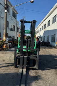 Montacargas Diésel Mitsubishi Usado de Alta Calidad, 2.5-5 Toneladas, Alto Rendimiento, Todoterreno, Mástil de Dos/Tres Etapas, en Stock - Product Image 6