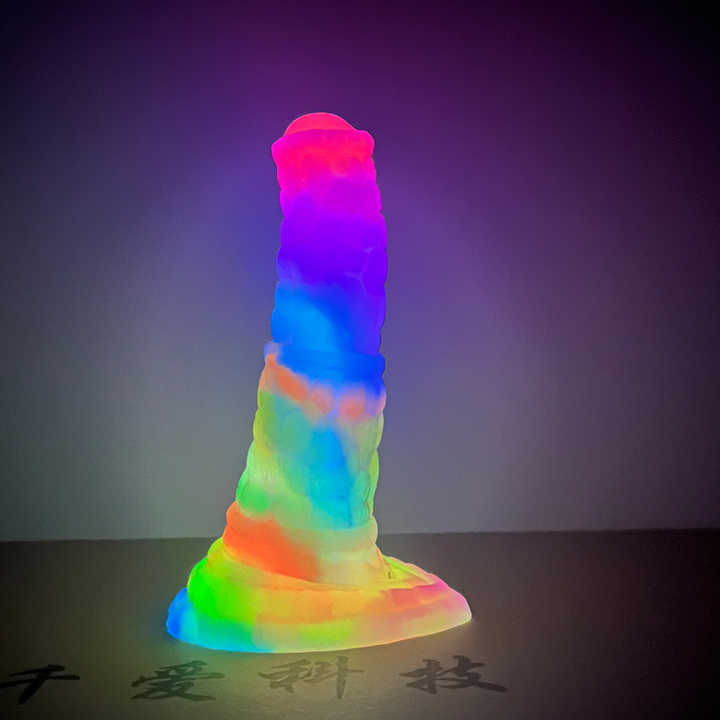 2022 Newest Design Rainbow Fantasy Artificial Silicone Sex Toys  