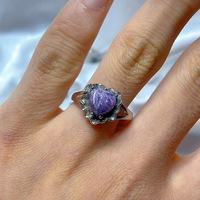 Bague ouverte ovale vintage en charoïte naturelle, pierre violette, style filigrane, tendance