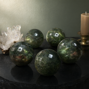 Esfera/bola de piedra de ágata musgosa - Energía/Reiki/Cristaloterapia - 2 pulgadas (5 cm) de diámetro y 170 g (0.37 lb) - Product Image 3