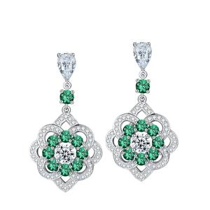 ต่างหูเงินแท้ชุบทองประดับเพชรสังเคราะห์นาโนสีเขียวคิวบิกเซอร์โคเนีย - Product Image 1