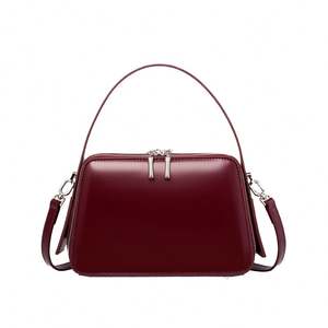 Sac Ita personnalisé en forme d'animal, très vendu, avec fenêtre transparente, sac à dos Ita en PU pour les collectionneurs de badges - Product Image 4