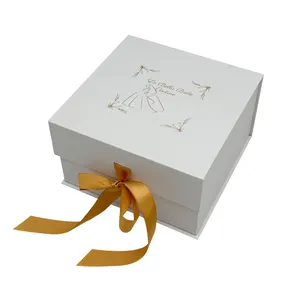 White Magnetic Large Folding Box With Ribbon For Bedding Quilt Covers Blankets Large Gift Boxes