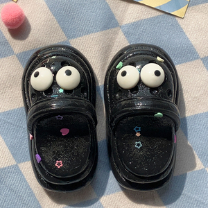 High Quality Decompression Hole Shoes, Pinched Funny Decompression Toys Wholesale TPR Toys - Product Image 3