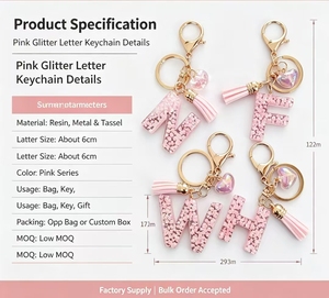 Portachiavi con Lettera Glitterata Rosa, Nappa e Ciondolo a Cuore, Accessorio Personalizzato con Iniziale per Borse e Chiavi - Product Image 5