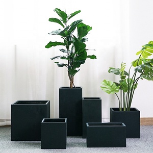 Grote Cement Fiber Glas Hand-Borstel Vierkante Outdoor <span class=keywords><strong>Planter</strong></span> Box Met Zwarte Verf Voor Tuin Decor - Product Image 1