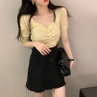 Top court à manches courtes pour femmes et adolescentes, Sexy, froncé, boutonné, tricot, chemise basique, T-Shirt décontracté, col en V