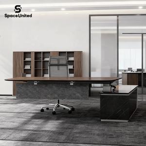 Meubles de bureau de direction modernes de luxe SpaceUnited Bureau d'<span class=keywords><strong>ordinateur</strong></span> en forme de L Bureau de direction de PDG - Product Image 3