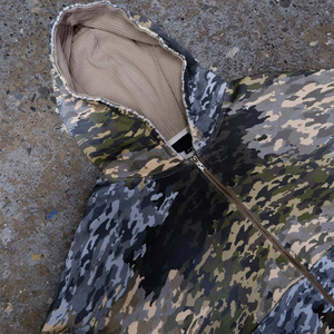 Felpa con cappuccio personalizzata con Zip in stile camuffato con cappuccio in stile retrò con Zip da uomo con cappuccio oversize mimetico con cerniera - Product Image 3