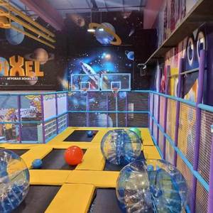 2025 Venta caliente de fábrica 4,6 M * 4,6 M o parque de trampolín pequeño de tamaño personalizado para niños y juegos - Product Image 6