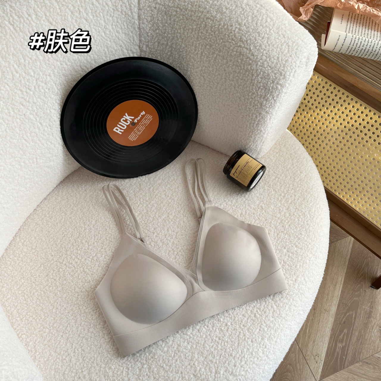 ผิวน้ำนม