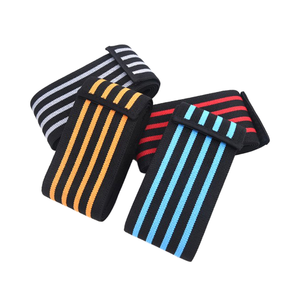 ขายดี! อุปกรณ์พยุงข้อมือแบบพกพา OEM ระบายอากาศได้ดี ผลิตจากนีโอพรีน สำหรับการฝึกซ้อม กันลื่น ปรับขนาดได้ ใช้ได้ทั้งชายและหญิง ป้องกันอย่างมืออาชีพ - Product Image 1