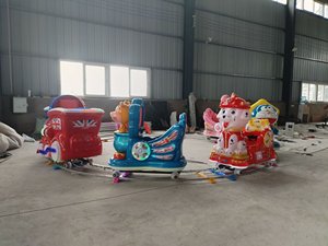 Trenino Elettrico Commerciale per Interni, in Fibra di Vetro e Plastica, per Parchi Cittadini, Giostre Educative per Bambini - Product Image 3