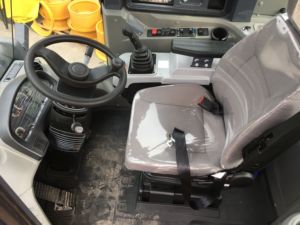 Chargeuse sur pneus 5 tonnes ZL50GN avec godet, pompe PLC, roulement, moteur - Engin de construction - Product Image 3