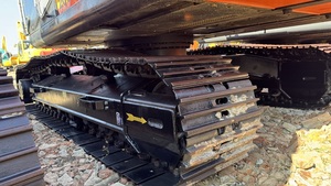 Excavadora Usada Hitachi ZX200/210/240 de Alta Calidad, 98% Nueva, de 20 Toneladas, para Trabajo Pesado, con Motor, Bomba de Engranajes y Certificación EPA CE - Product Image 6