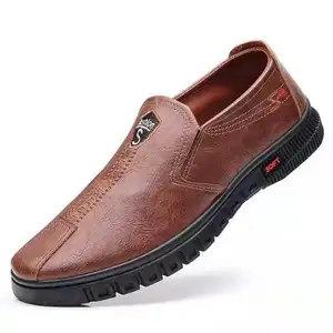 2024 yeni qzk kahverengi dantel-up loafer'lar üzerinde şık erkek mokasen sneakers dantel-up yürüyüş 2 tekne rahat erkekler için deri ayakkabı