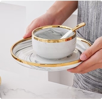 Service de Table en Céramique de Luxe Européen, Style Simple, pour 2 à 8 Personnes, Compatible Lave-Vaisselle et Micro-ondes, Écologique, Fait Main, Sans Plomb ni Chrome, Pour la Maison